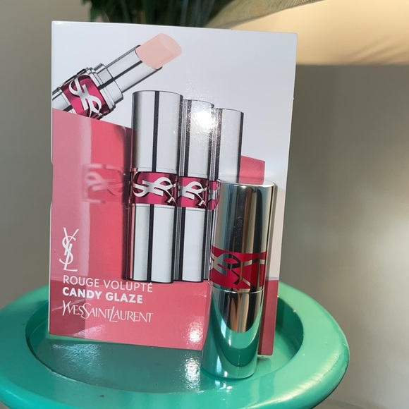 Brand new YSL - Picture 6 of 7